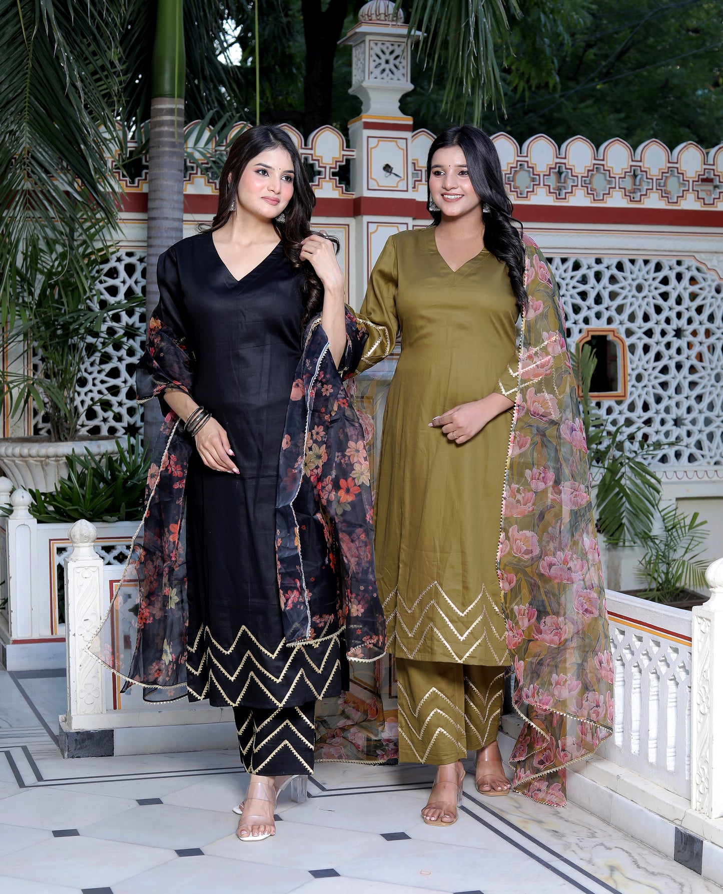 GRACE BLACK & DIGITAL PRINT SUIT SET