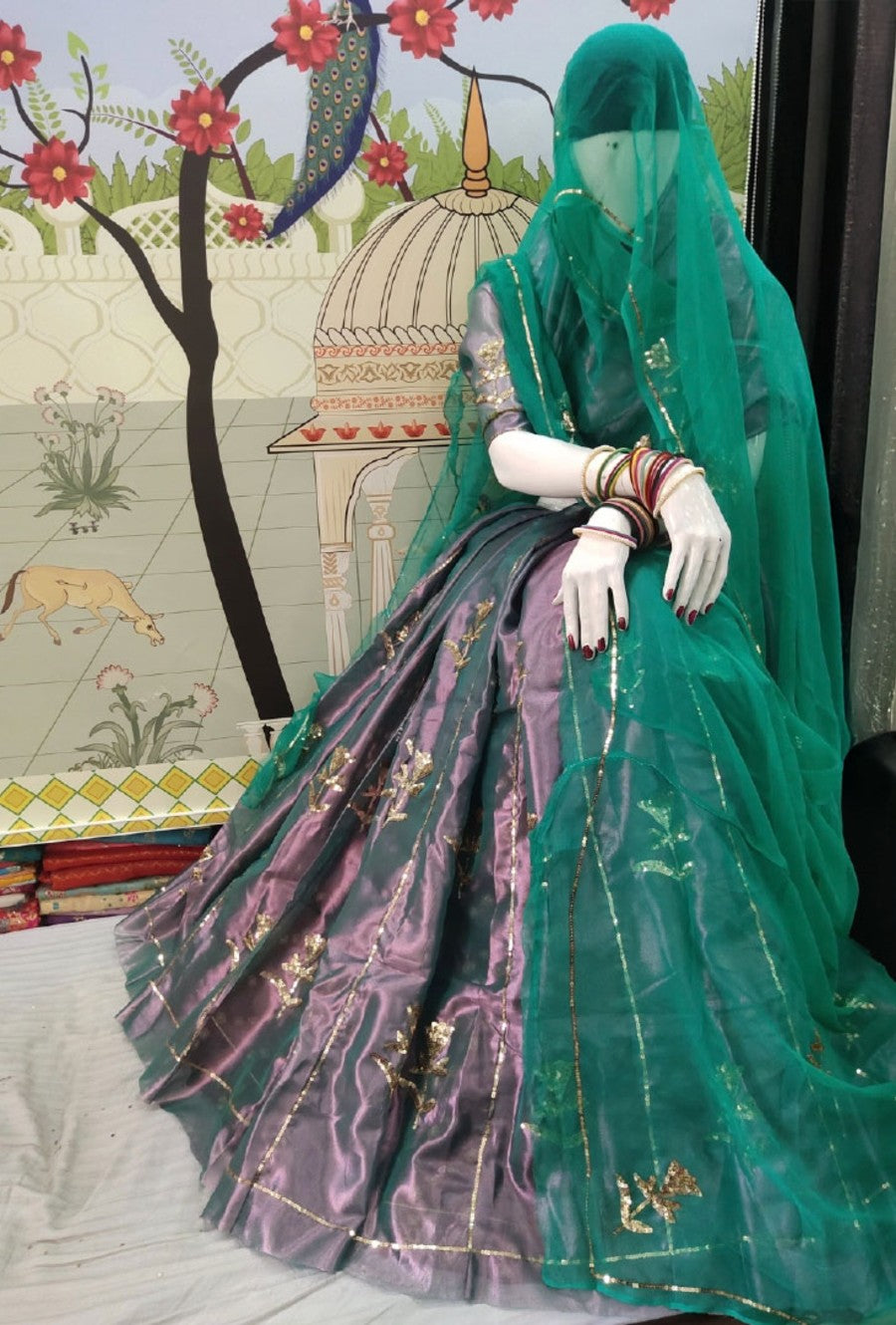 Kanak Pushp Rajputi Poshak