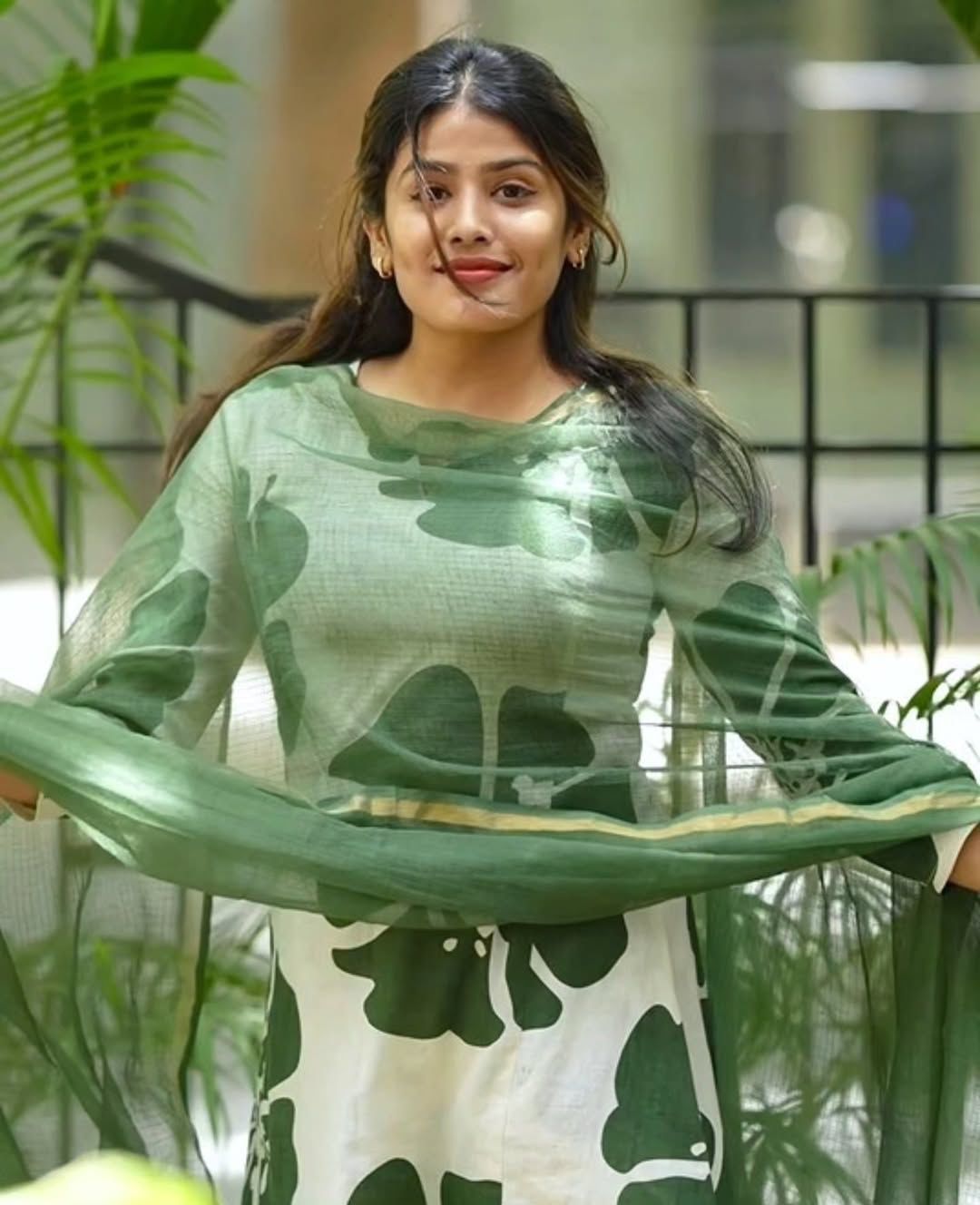 Green Primium Cotton / Doriya Duptta Anarkali Suit Set