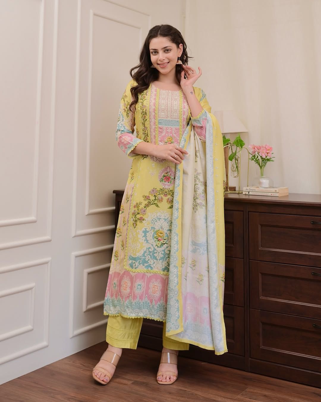 NEW PAKISTANI BAHARA SUIT SET
