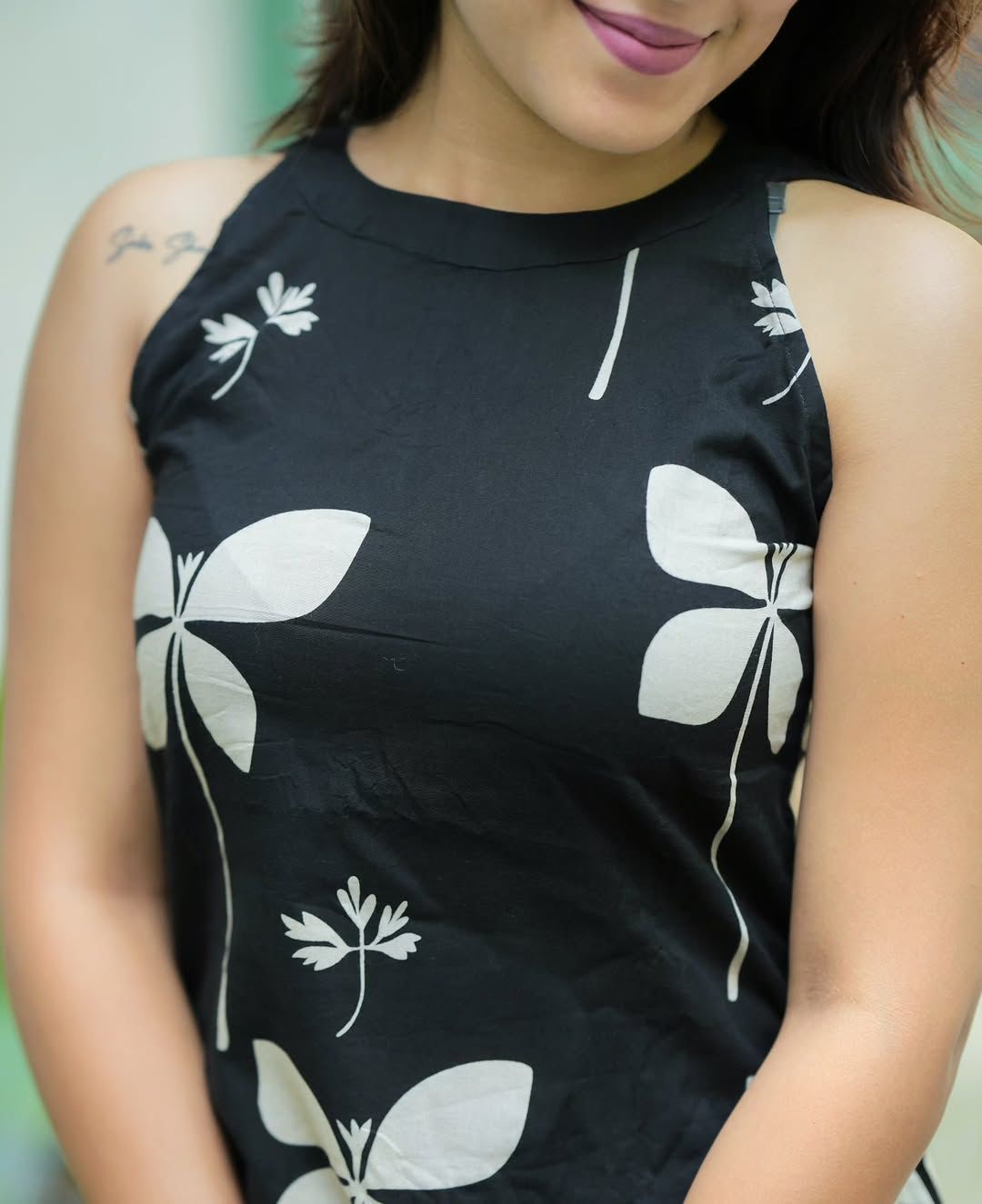 LAVIKA BLACK SUIT SET