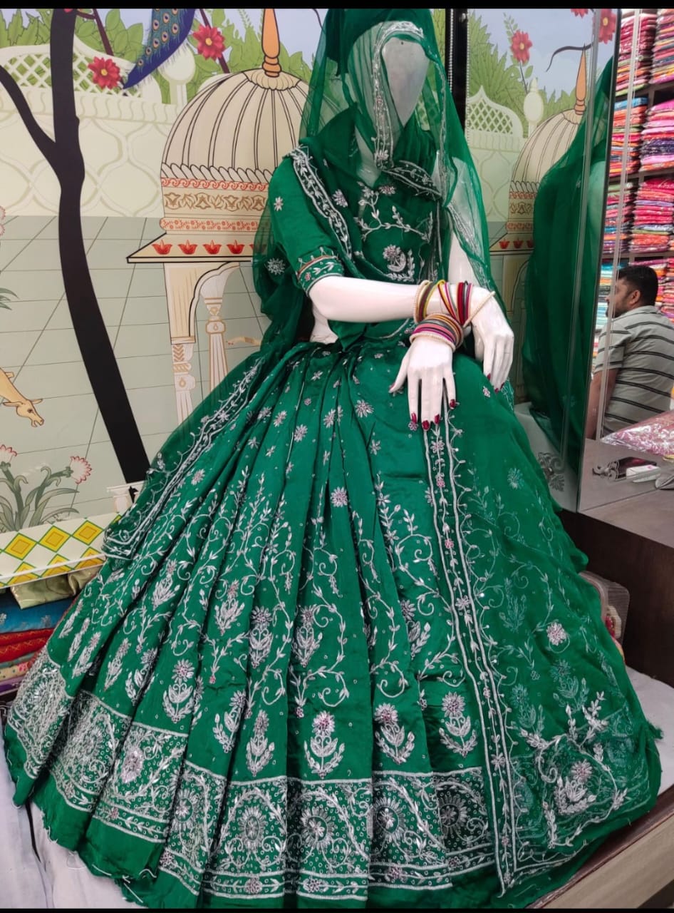 Harsali Rajputi Poshak ( unstiched )