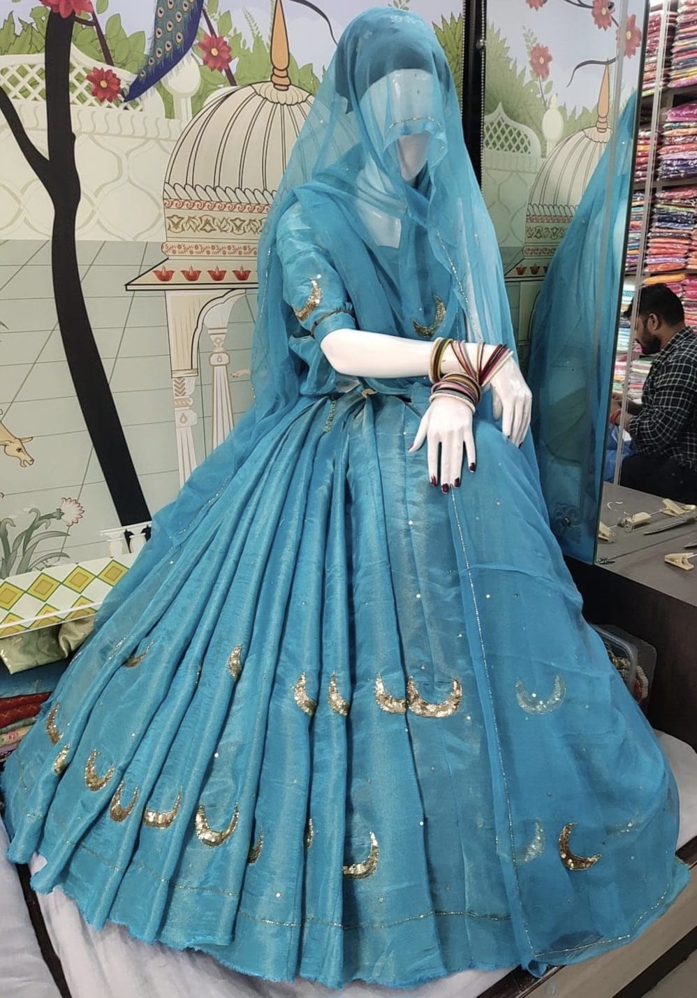 Chand Tari Poshak( unstiched )