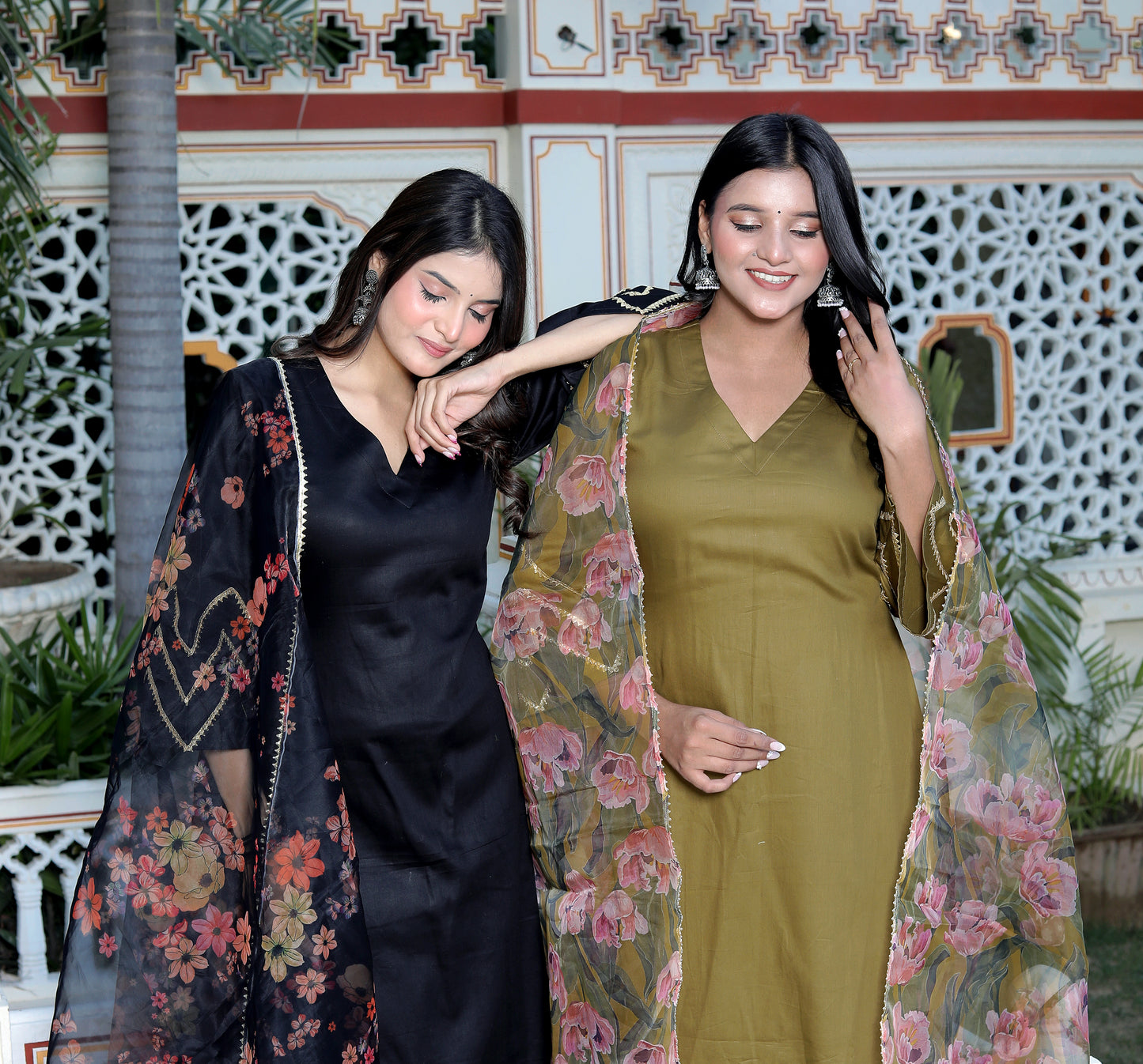 GRACE BLACK & DIGITAL PRINT SUIT SET