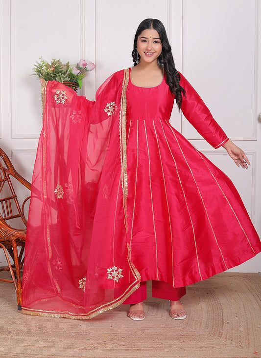 BUTTERCUP SUIT SET WITH ORGANZA DUPATTA