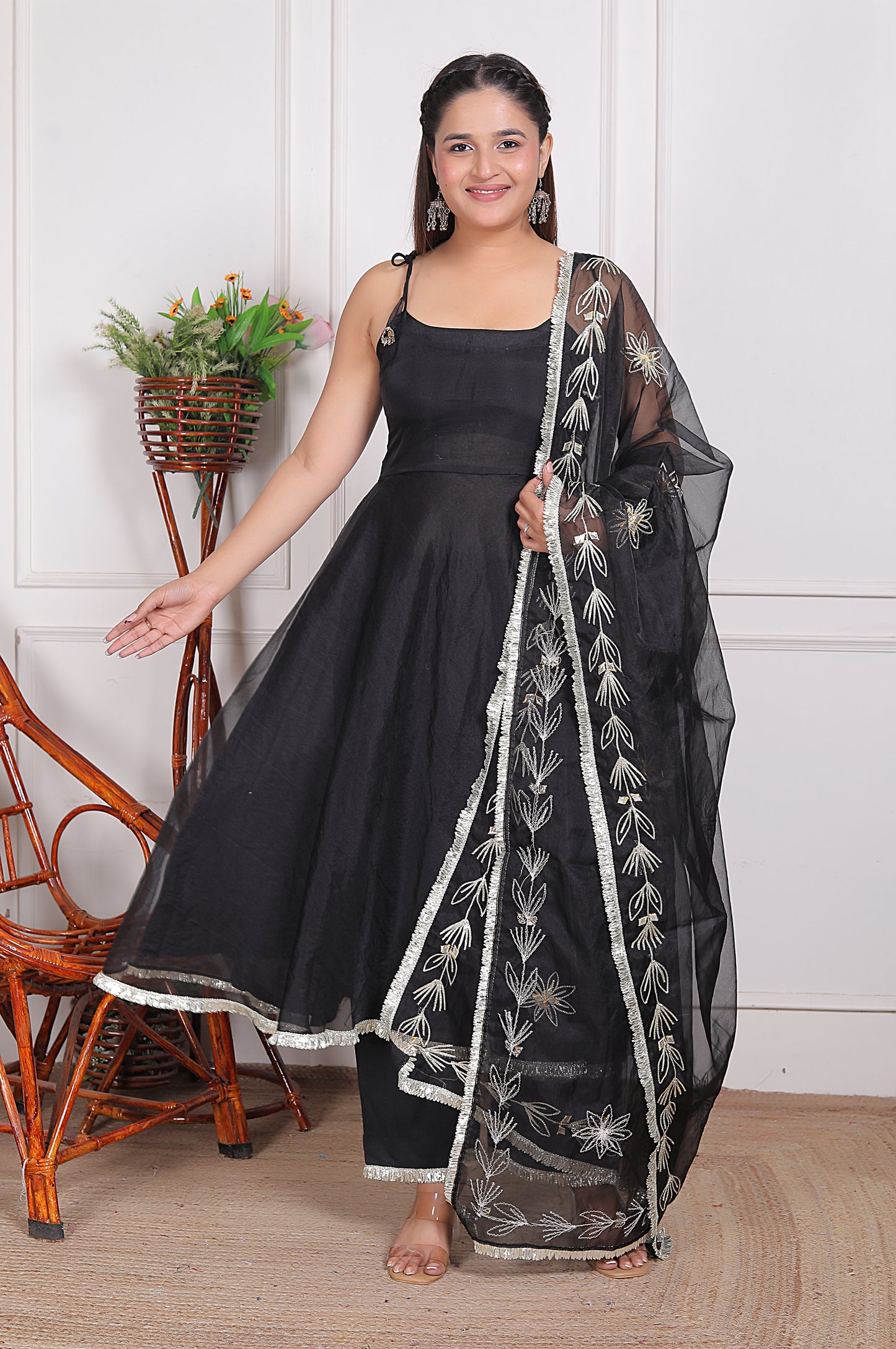 Zari Zikar Kurta Set