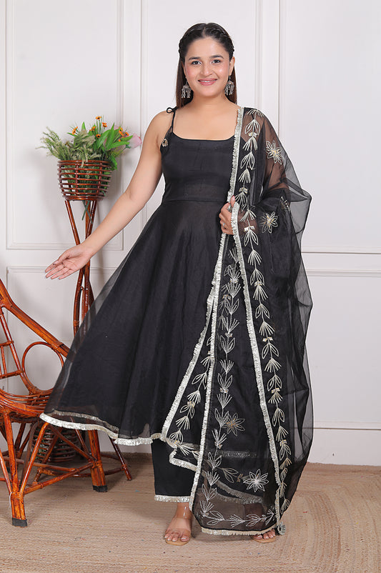 Zari Zikar Kurta Set