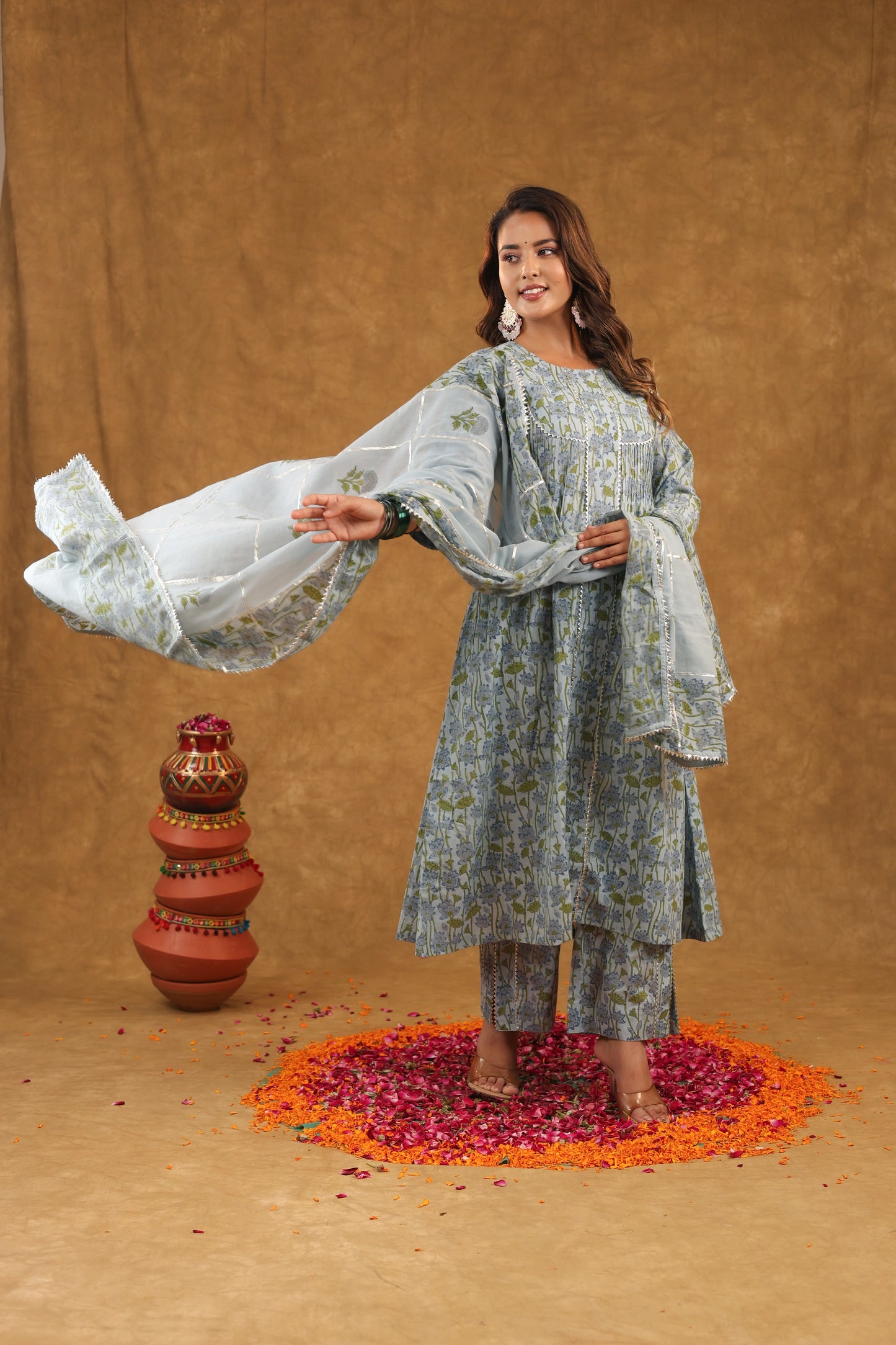 Nayra Bloom Cotton Suit Set