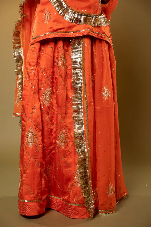 Rangeli Chand Poshak (unstiched)