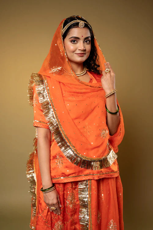 Rangeli Chand Poshak (unstiched)