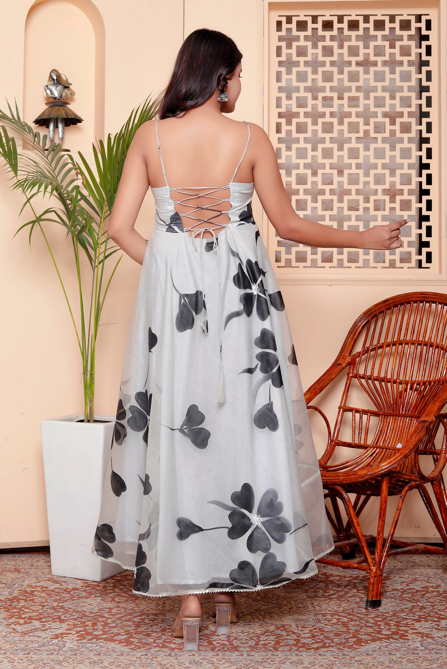 GULFETA GRAY ORAGANZA ANARKALI SUIT SET
