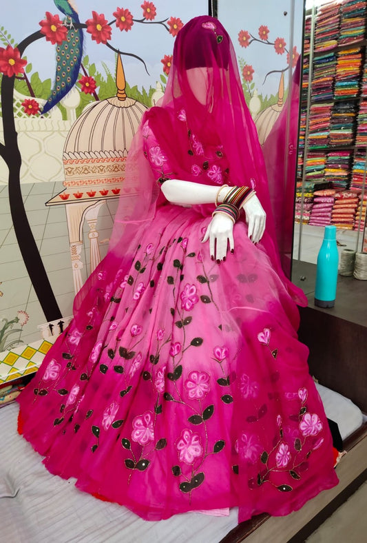 Gulabi Shringar