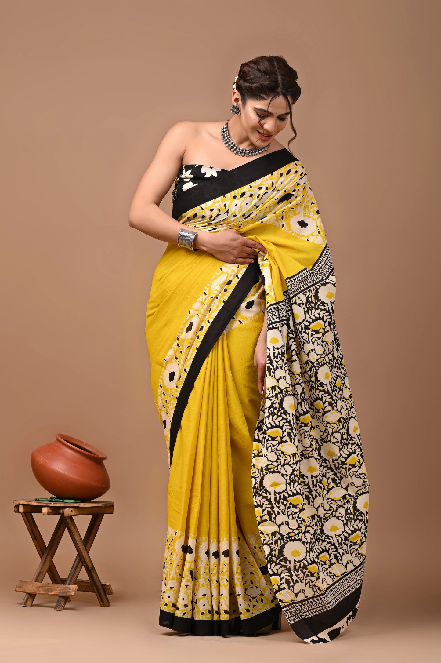 Printed Pure Cotton Mulmul Saree With Blouse