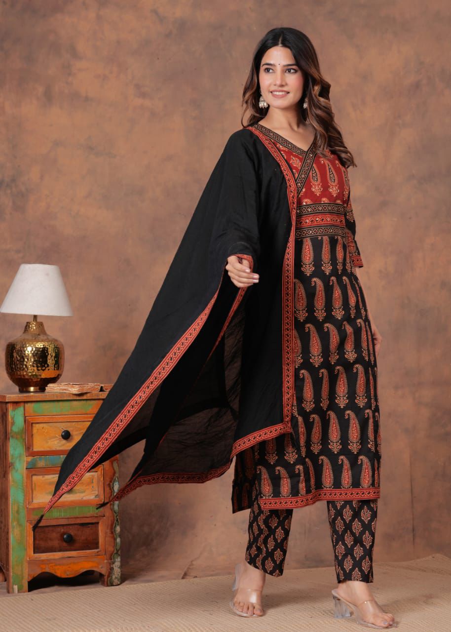 RANGREZI KURTA SET