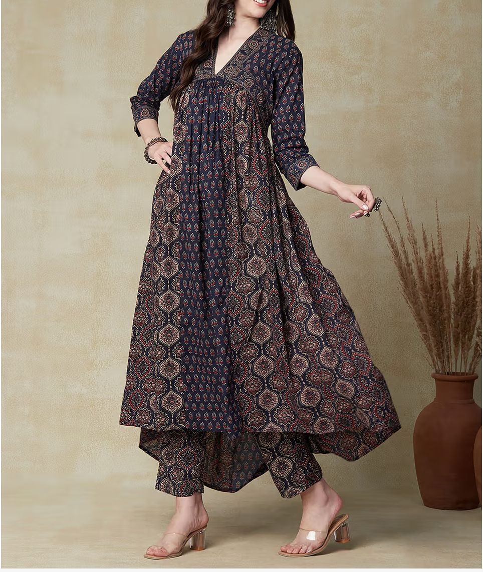 Elegant  Tranding Cotton Suit set