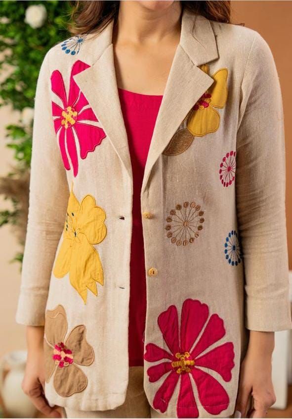 Stunning three-piece Set