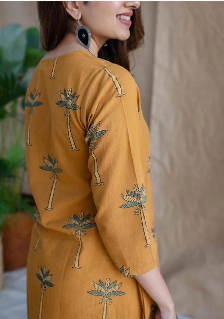 Ivory Pakistani Kurti Set