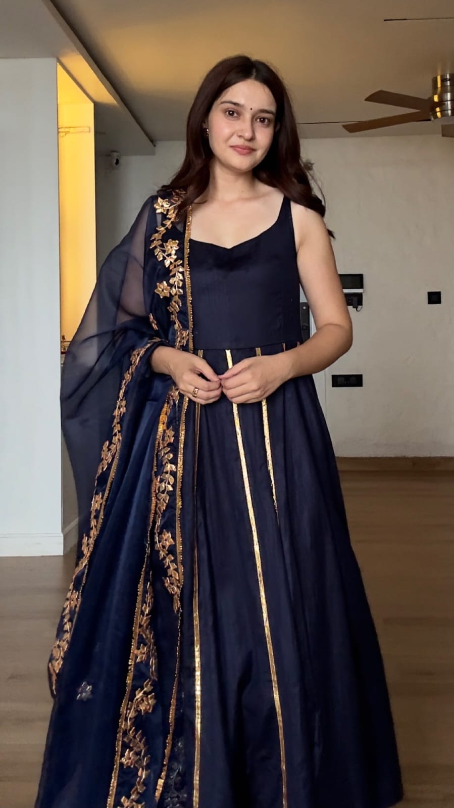 SITARA GOTTA SUIT