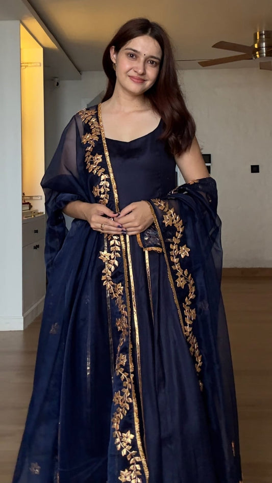 SITARA GOTTA SUIT