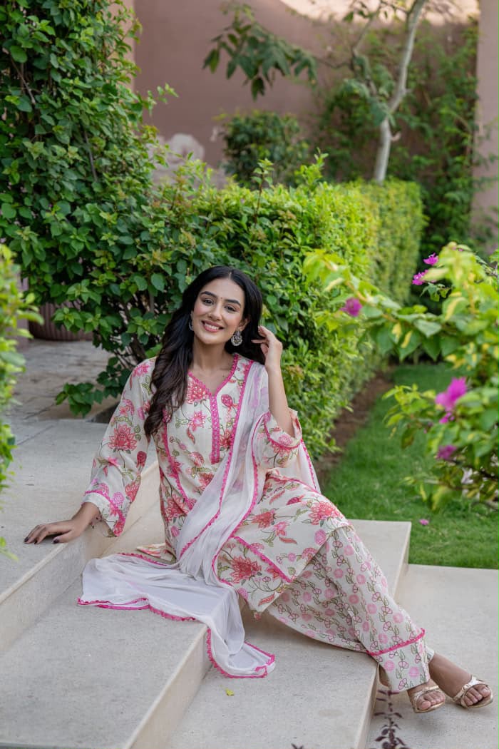 Floral Printed Straight Kurta Set with Printed Pant & Dupatta