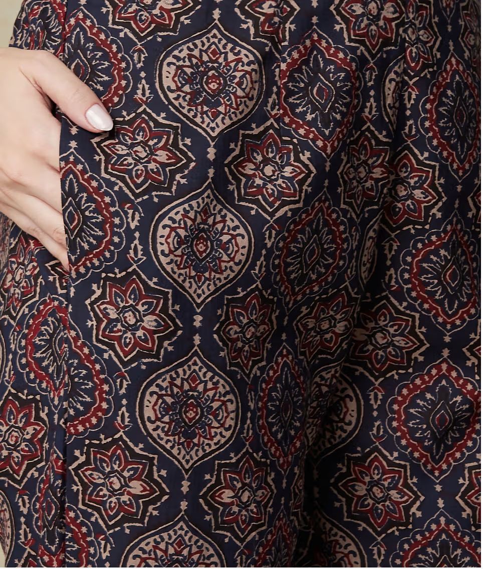 Elegant  Tranding Cotton Suit set